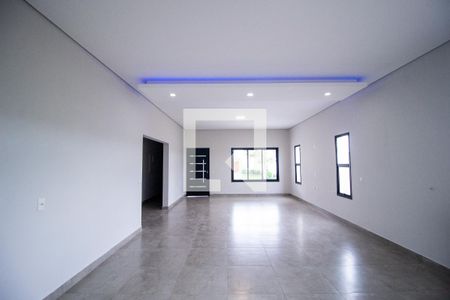 Sala de casa de condomínio para alugar com 3 quartos, 174m² em Jardim Ibiti do Paco, Sorocaba