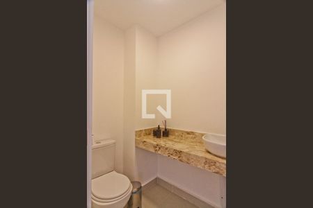 Lavabo de apartamento para alugar com 2 quartos, 82m² em Vila Primavera, São Paulo