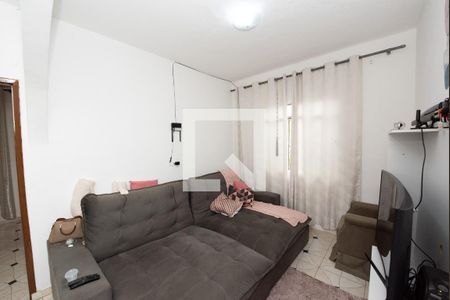 Casa à venda com 8 quartos, 340m² em Regina, Contagem