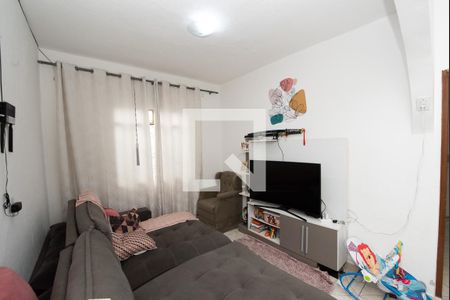 Casa à venda com 8 quartos, 340m² em Regina, Contagem