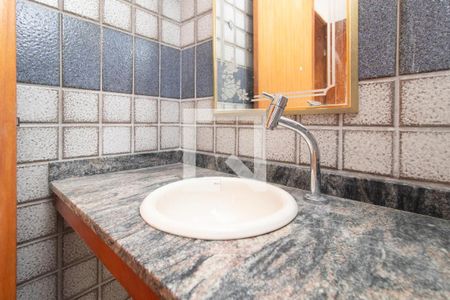 Lavabo de casa à venda com 4 quartos, 234m² em Tristeza, Porto Alegre