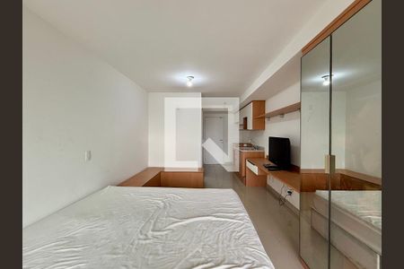 Quarto de kitnet/studio para alugar com 1 quarto, 33m² em Vila Cordeiro, São Paulo