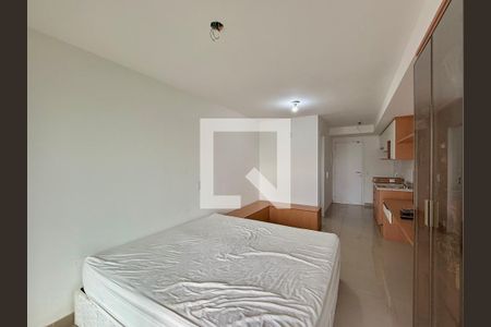 Quarto de kitnet/studio para alugar com 1 quarto, 33m² em Vila Cordeiro, São Paulo