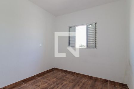 Quarto 2 de casa para alugar com 2 quartos, 54m² em Jardim Itapark Velho, Mauá