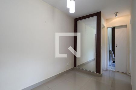 Sala de apartamento à venda com 2 quartos, 42m² em Jacarepaguá, Rio de Janeiro