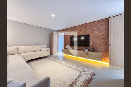 Casa à venda com 3 quartos, 210m² em Parque Esmeralda, São Paulo