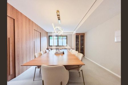 Casa à venda com 3 quartos, 210m² em Parque Esmeralda, São Paulo