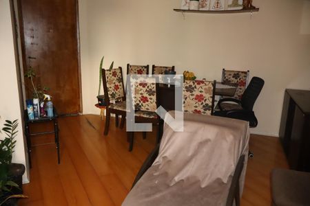 Sala de apartamento à venda com 2 quartos, 65m² em Sítio Pinheirinho, São Paulo