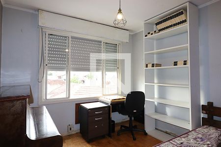 Quarto 2 de apartamento para alugar com 3 quartos, 70m² em São João, Porto Alegre