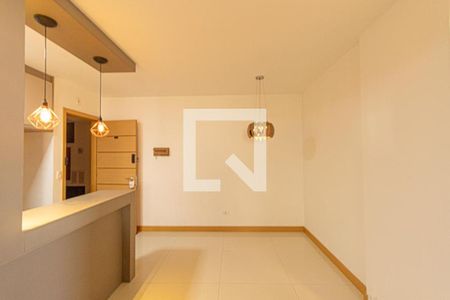 Sala de apartamento para alugar com 2 quartos, 71m² em Portão, Curitiba