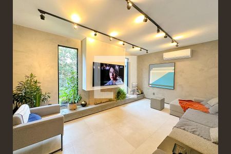 Sala de TV de casa para alugar com 4 quartos, 314m² em Jurerê, Florianópolis