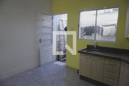 Casa de Condomínio para alugar com 2 quartos, 50m² em Vila Nova Curuca, São Paulo