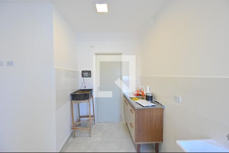Cozinha/Lavanderia de kitnet/studio para alugar com 1 quarto, 16m² em Vila do Encontro, São Paulo