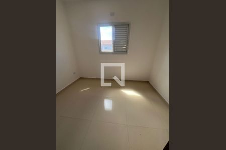 Quarto de casa de condomínio para alugar com 2 quartos, 106m² em Jardim Imperador IV, Praia Grande