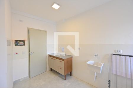Cozinha/Lavanderia de kitnet/studio para alugar com 1 quarto, 16m² em Vila do Encontro, São Paulo