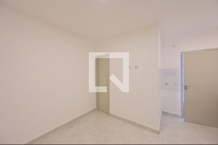 Sala/Quarto de kitnet/studio para alugar com 1 quarto, 16m² em Vila do Encontro, São Paulo