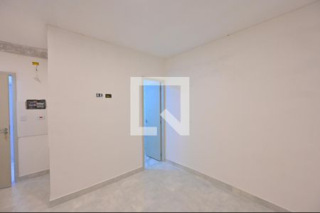 Sala/Quarto de kitnet/studio para alugar com 1 quarto, 16m² em Vila do Encontro, São Paulo