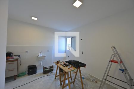 Sala/Quarto de kitnet/studio para alugar com 1 quarto, 16m² em Vila do Encontro, São Paulo