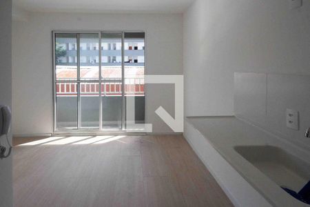 Cozinha de kitnet/studio para alugar com 1 quarto, 18m² em Jardim Imperador (zona Leste), São Paulo