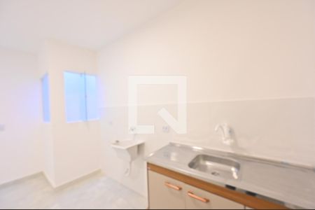 Cozinha/Lavanderia de kitnet/studio para alugar com 1 quarto, 16m² em Vila do Encontro, São Paulo