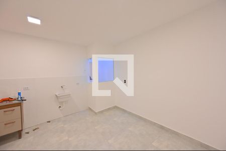 Sala/Quarto de kitnet/studio para alugar com 1 quarto, 16m² em Vila do Encontro, São Paulo