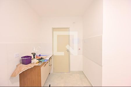 Cozinha/Lavanderia de kitnet/studio para alugar com 1 quarto, 16m² em Vila do Encontro, São Paulo