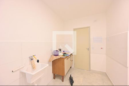 Cozinha/Lavanderia de kitnet/studio para alugar com 1 quarto, 16m² em Vila do Encontro, São Paulo