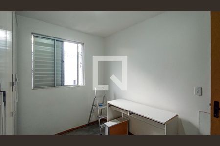 Quarto 1 de apartamento para alugar com 2 quartos, 42m² em São José, Porto Alegre