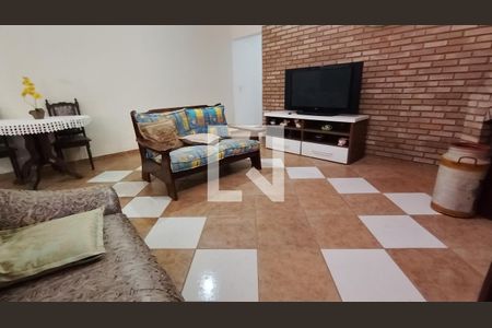 Sala de casa para alugar com 3 quartos, 255m² em Chácaras Ceres, Suzano