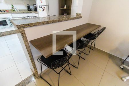 Sala de casa de condomínio à venda com 3 quartos, 78m² em Jardim Nossa Senhora do Carmo, São Paulo