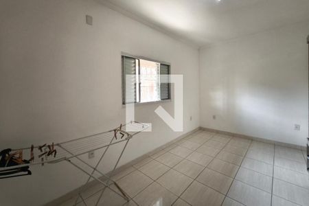 Quarto 2 de casa à venda com 3 quartos, 61m² em Parque Santa Bárbara, Campinas