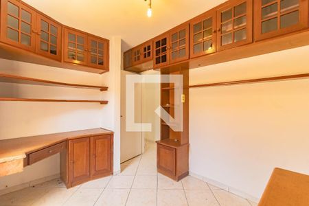 Casa à venda com 2 quartos, 200m² em Parque Jabaquara, São Paulo