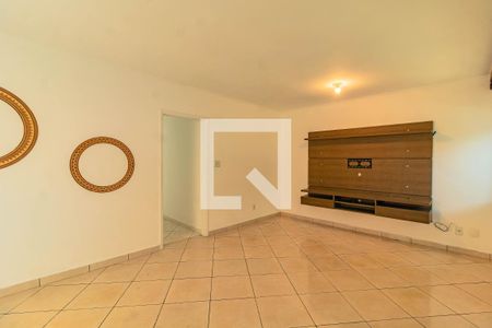 Casa à venda com 2 quartos, 200m² em Parque Jabaquara, São Paulo