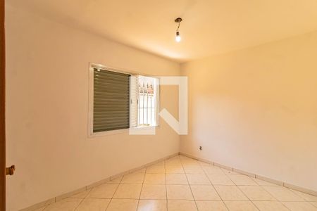Casa à venda com 2 quartos, 200m² em Parque Jabaquara, São Paulo
