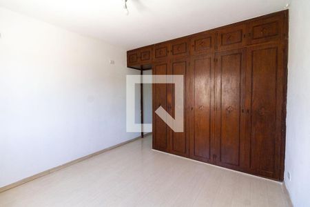 Casa à venda com 2 quartos, 170m² em Vila Brasilio Machado, São Paulo