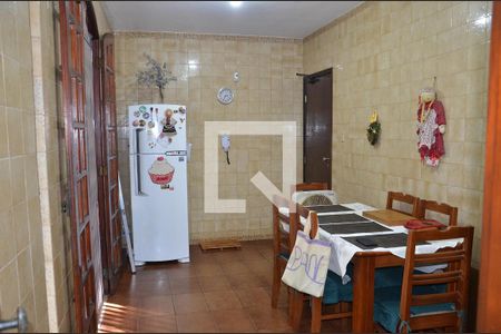 Casa à venda com 4 quartos, 220m² em São Francisco, Niterói