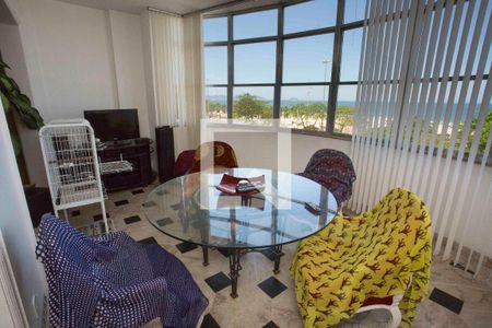Apartamento à venda com 3 quartos, 200m² em Copacabana, Rio de Janeiro