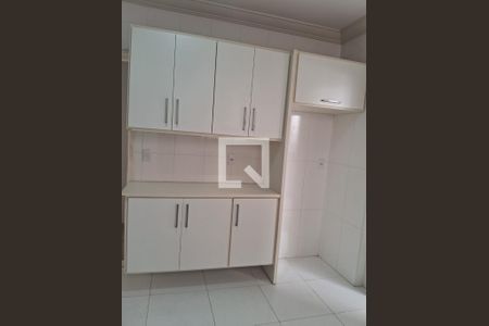 Apartamento à venda com 2 quartos, 74m² em Centro, Campinas