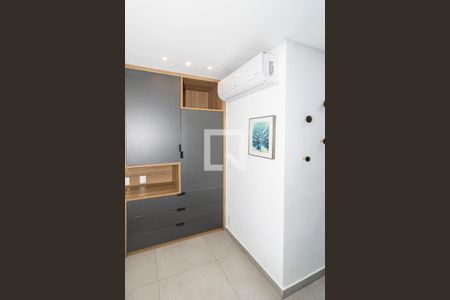 Studio de kitnet/studio à venda com 1 quarto, 30m² em Indianópolis, São Paulo