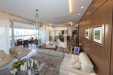 Sala de TV de apartamento à venda com 3 quartos, 194m² em Vila da Serra, Nova Lima