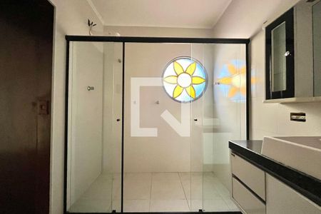 Banheiro da Suíte 1 de casa para alugar com 3 quartos, 200m² em Jabaquara, São Paulo