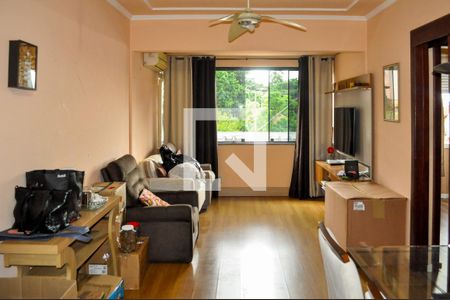 Sala  de apartamento à venda com 2 quartos, 72m² em Teresópolis, Porto Alegre