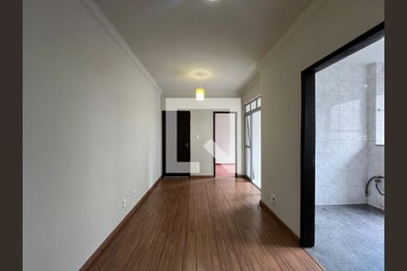 Sala de apartamento para alugar com 3 quartos, 70m² em Manacás, Belo Horizonte