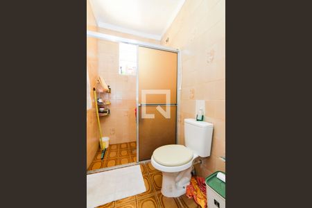 Banheiro da Suíte de casa à venda com 3 quartos, 110m² em Jardim Miriam, Guarulhos