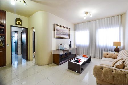 Sala de Estar de apartamento à venda com 4 quartos, 183m² em Coração Eucarístico, Belo Horizonte