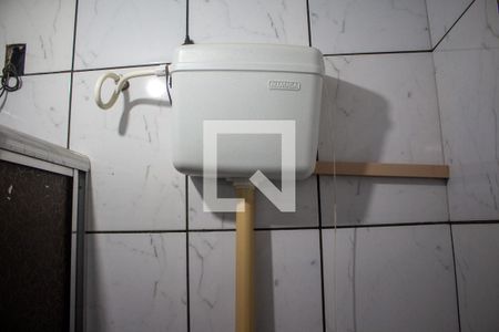 Banheiro 2 de casa para alugar com 2 quartos, 55m² em Pilar Velho, Ribeirão Pires