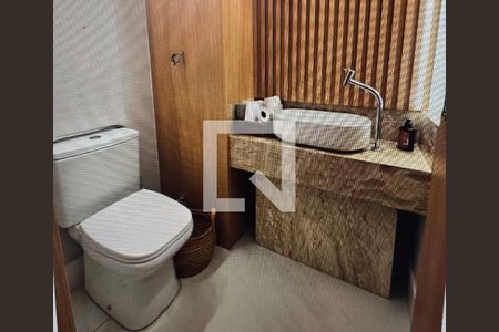 Banheiro  de apartamento à venda com 3 quartos, 94m² em Barra da Tijuca, Rio de Janeiro