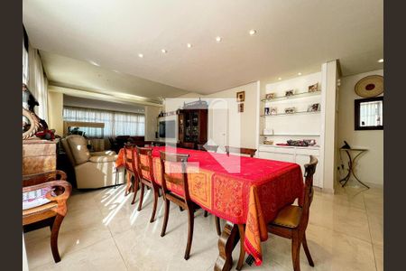 Sala de apartamento à venda com 4 quartos, 220m² em Serra, Belo Horizonte