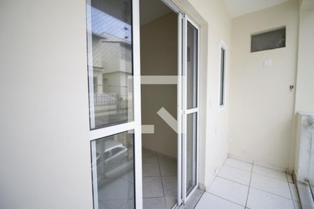 Varanda do quarto 1 de casa de condomínio para alugar com 2 quartos, 70m² em Pechincha, Rio de Janeiro