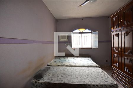 Quarto  1 Suíte de casa à venda com 2 quartos, 480m² em Jardim Sulacap, Rio de Janeiro